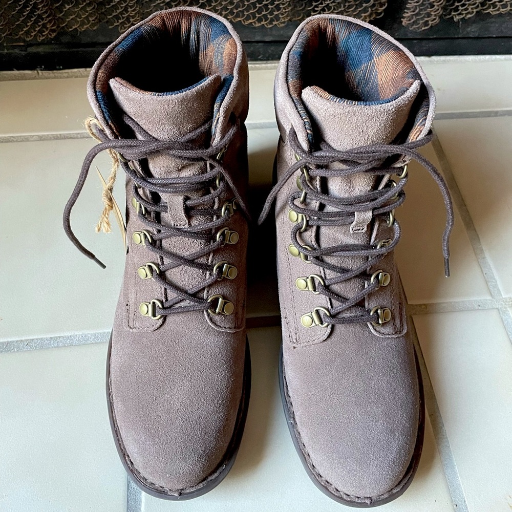 Born Codi Waterproof Taupe/Brown Suede Hiking Boots
